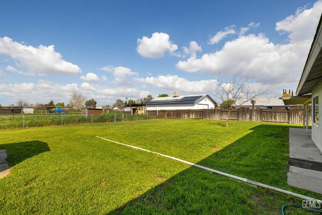 10908 Michele Avenue, Bakersfield, CA 93312