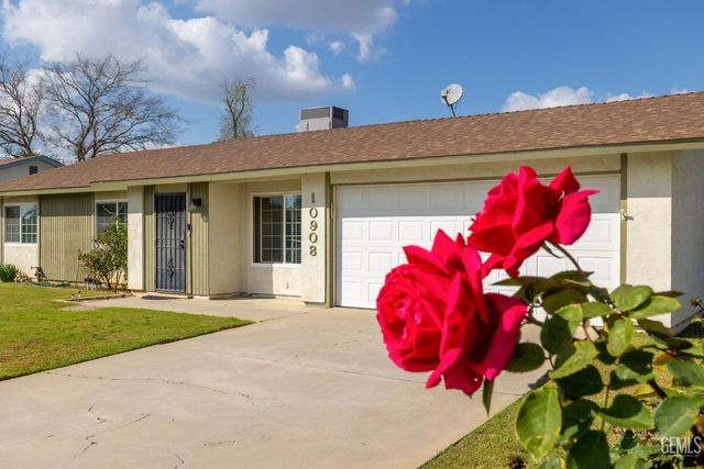 10908 Michele Avenue, Bakersfield, CA 93312