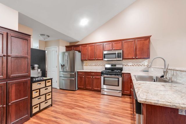 23840 W Dayfield Drive, Plainfield, IL 60586