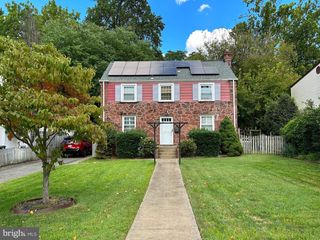 911 HILLWOOD AVE, Falls Church, VA 22042