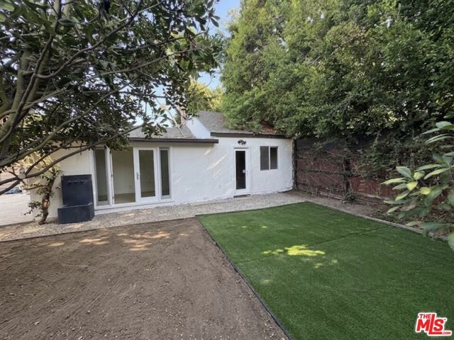 3957 Tivoli Avenue, Los Angeles, CA 90066
