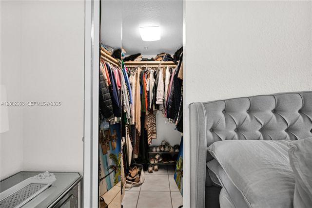 2829 Indian Creek Dr 410, Miami Beach, FL 33140