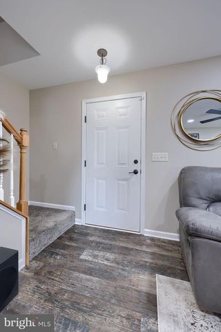 125 NOLAN DR, York, PA 17404