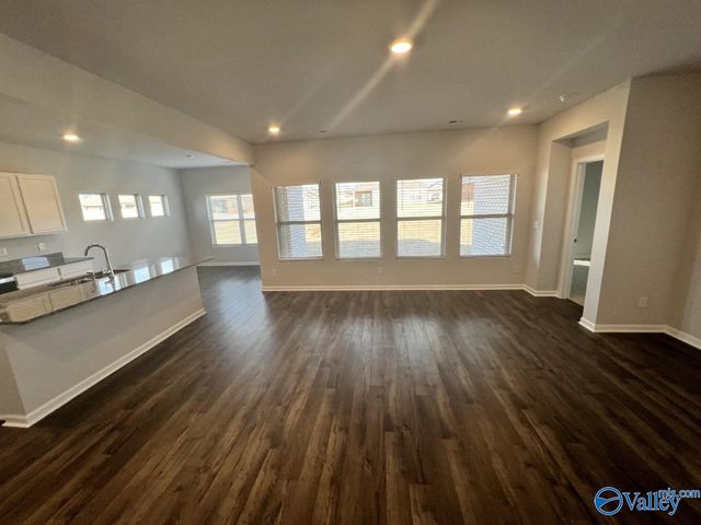 25157 Delilah Circle, Athens, AL 35613