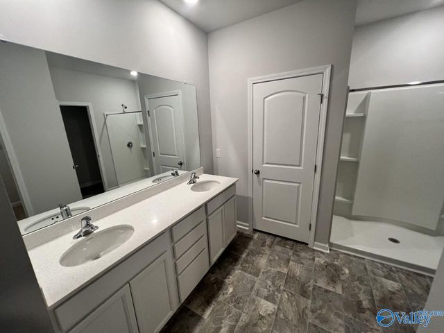 25157 Delilah Circle, Athens, AL 35613