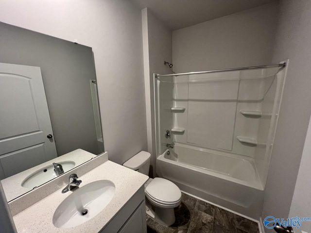 25157 Delilah Circle, Athens, AL 35613