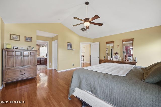 19 Chambry Court, Freehold, NJ 07728