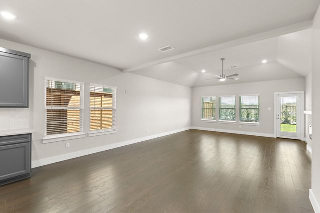 1925 Sapphire Run, Mesquite, TX 75181