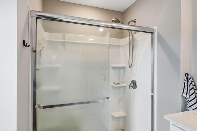 160 Natalie Lane, Granville, OH 43023