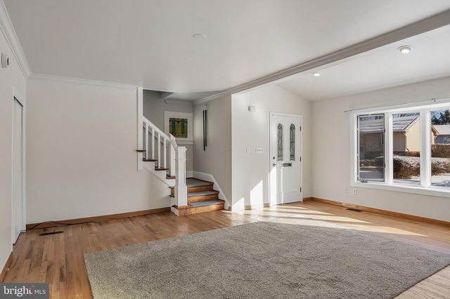 306 LINCOLN AVE N, Cherry Hill, NJ 08002