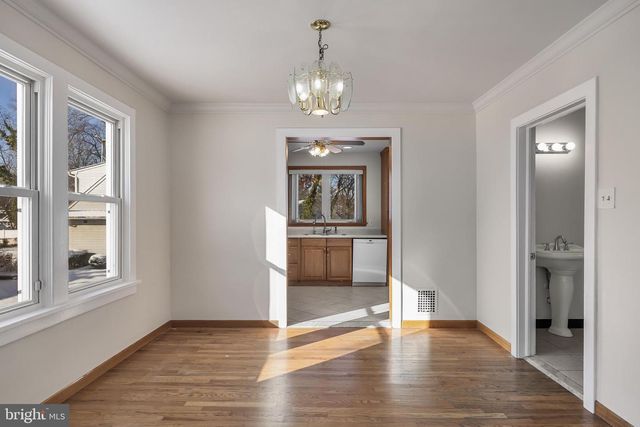 306 LINCOLN AVE N, Cherry Hill, NJ 08002