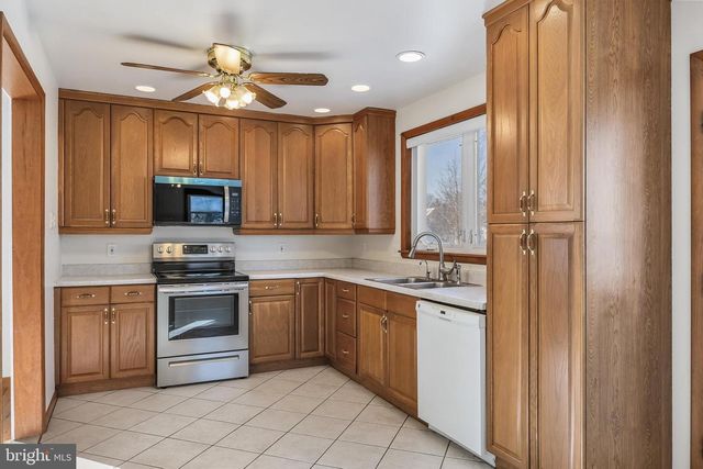 306 LINCOLN AVE N, Cherry Hill, NJ 08002