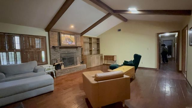 4 Carroll Cv, Forrest City, AR 72335
