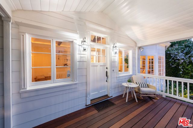 4149 Mammoth Avenue, Sherman Oaks, CA 91423