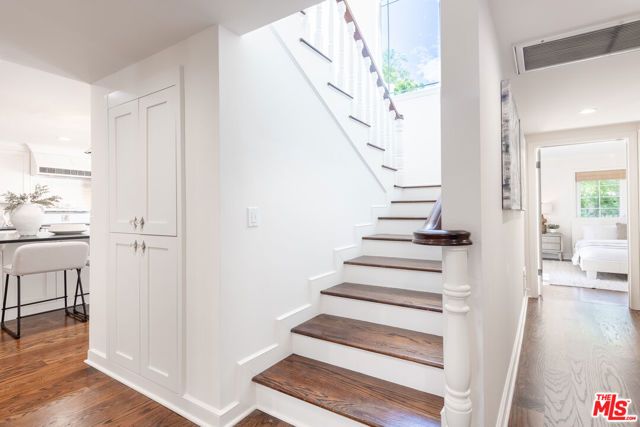 4149 Mammoth Avenue, Sherman Oaks, CA 91423