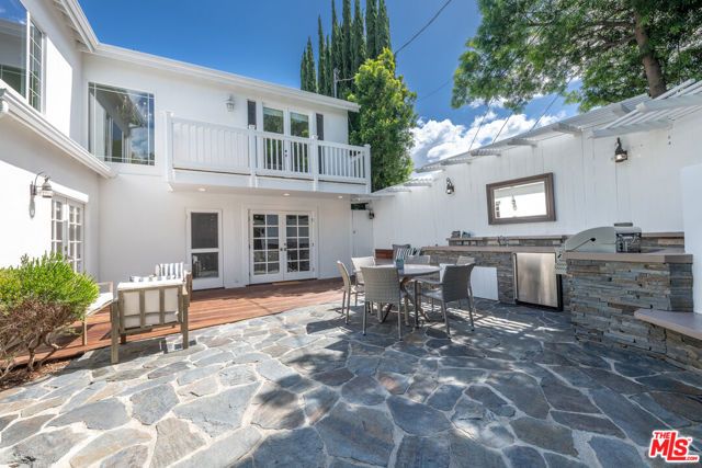 4149 Mammoth Avenue, Sherman Oaks, CA 91423