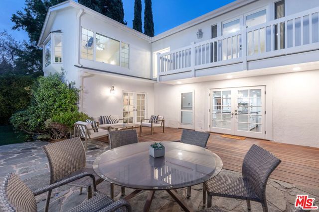 4149 Mammoth Avenue, Sherman Oaks, CA 91423