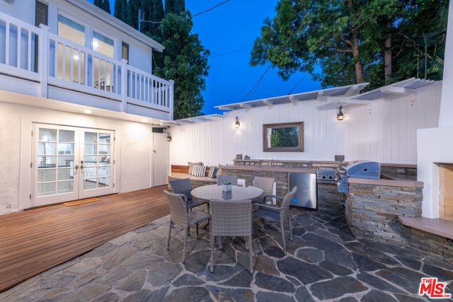 4149 Mammoth Avenue, Sherman Oaks, CA 91423