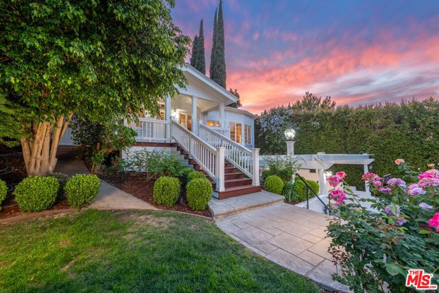 4149 Mammoth Avenue, Sherman Oaks, CA 91423