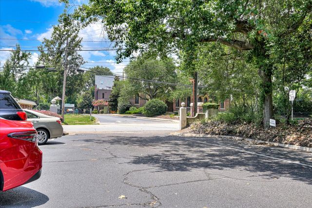 827 Milledge Road E4, Augusta, GA 30904