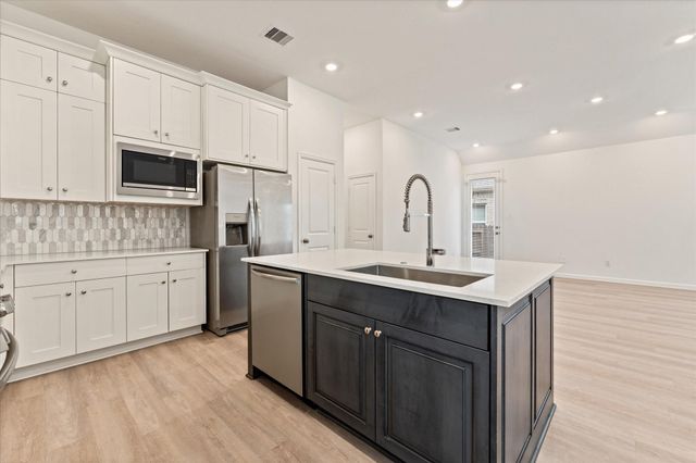 15520 Sunset Maple Court, Conroe, TX 77302