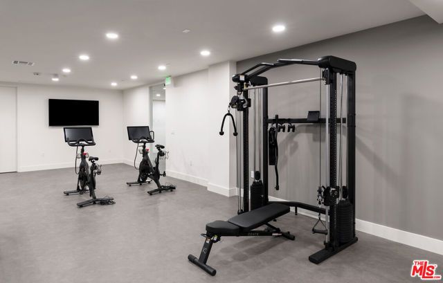 3651 Regal Place 501, Los Angeles, CA 90068