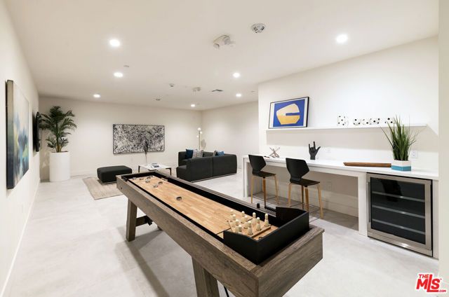 3651 Regal Place 501, Los Angeles, CA 90068