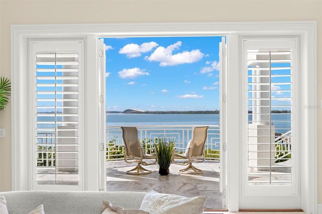 6199 54TH STREET S, St Petersburg, FL 33715