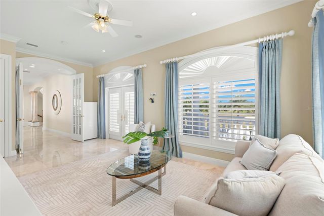 6199 54TH STREET S, St Petersburg, FL 33715