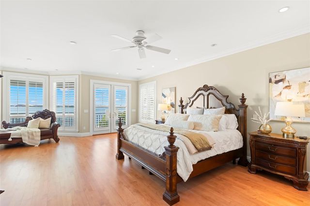 6199 54TH STREET S, St Petersburg, FL 33715