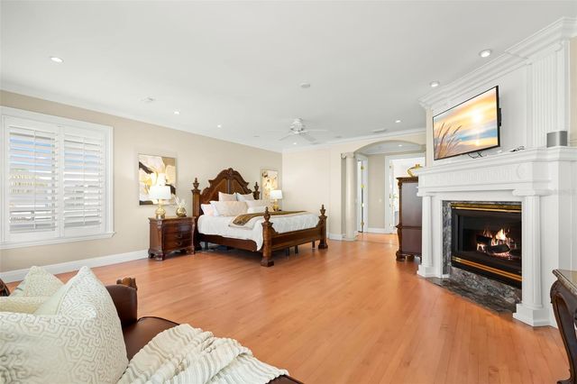 6199 54TH STREET S, St Petersburg, FL 33715