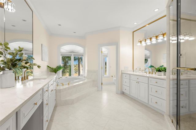 6199 54TH STREET S, St Petersburg, FL 33715