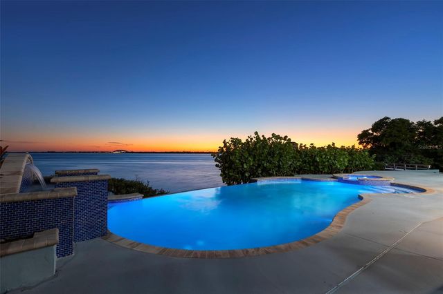 6199 54TH STREET S, St Petersburg, FL 33715