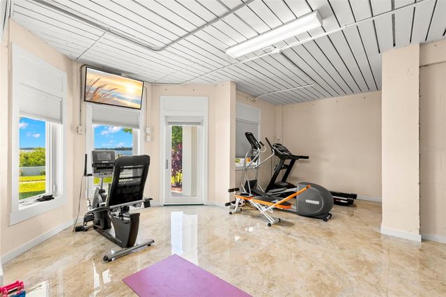 6199 54TH STREET S, St Petersburg, FL 33715