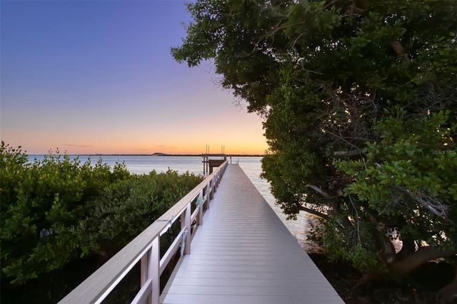 6199 54TH STREET S, St Petersburg, FL 33715