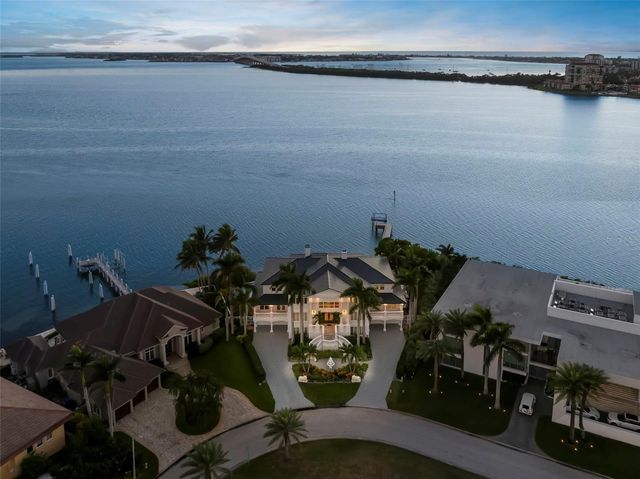 6199 54TH STREET S, St Petersburg, FL 33715