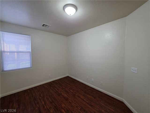 7349 Dolphine Crest Avenue, Las Vegas, NV 89129