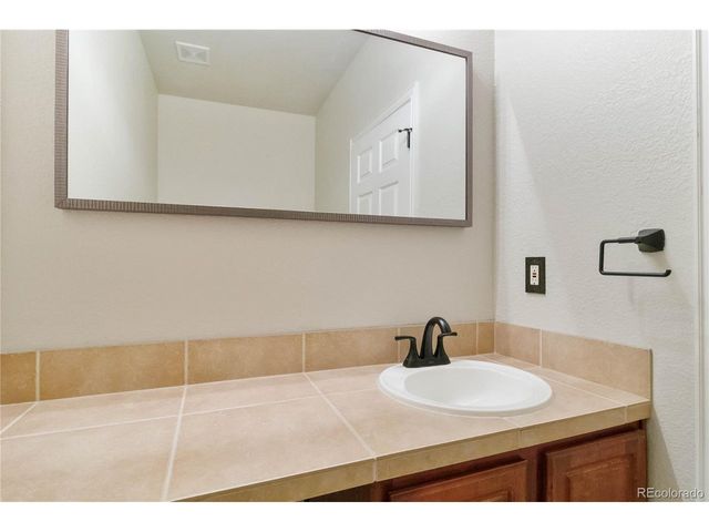 13942 E Princeton Pl C, Aurora, CO 80014