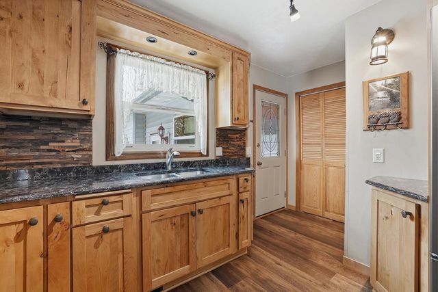 2900 DIXON STREET, Stevens Point, WI 54481