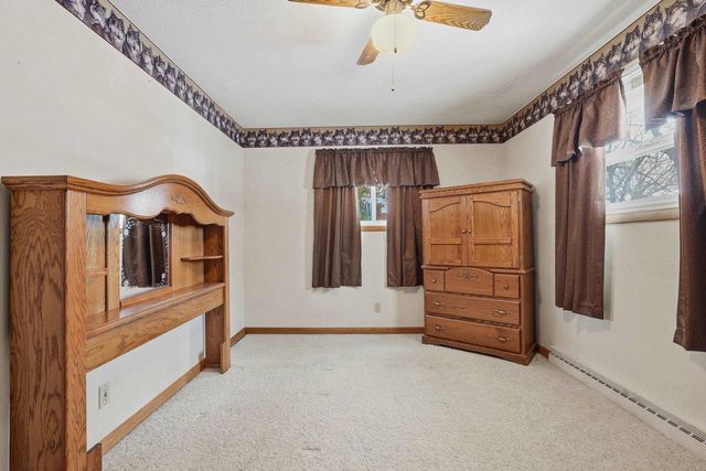 2900 DIXON STREET, Stevens Point, WI 54481