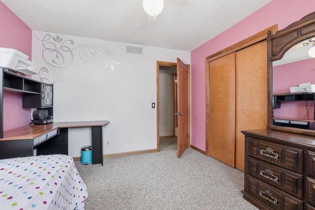 2900 DIXON STREET, Stevens Point, WI 54481