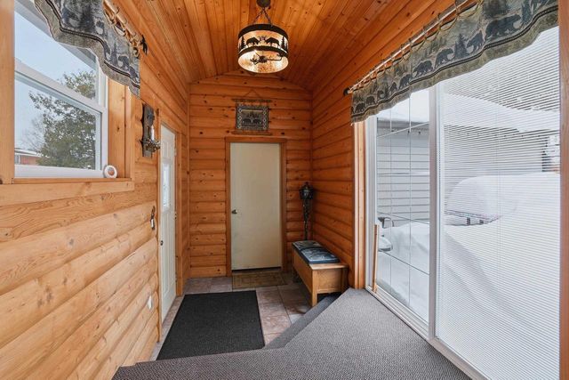 2900 DIXON STREET, Stevens Point, WI 54481