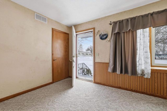 2900 DIXON STREET, Stevens Point, WI 54481