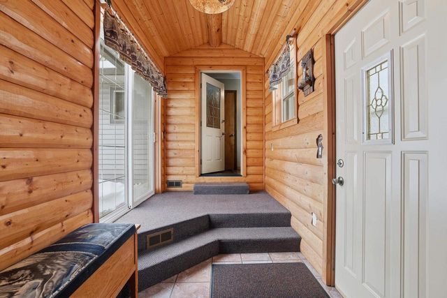 2900 DIXON STREET, Stevens Point, WI 54481