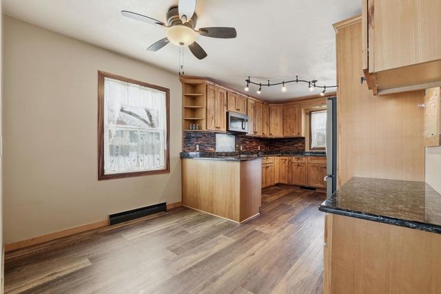 2900 DIXON STREET, Stevens Point, WI 54481