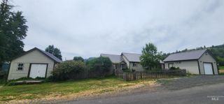 817 6th St, Kamiah, ID 83536