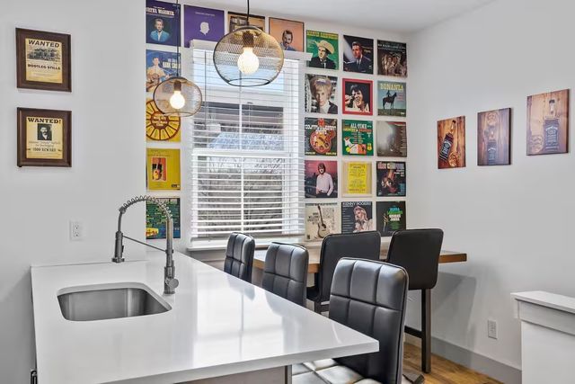 4908 Delaware Ave C, Nashville, TN 37209