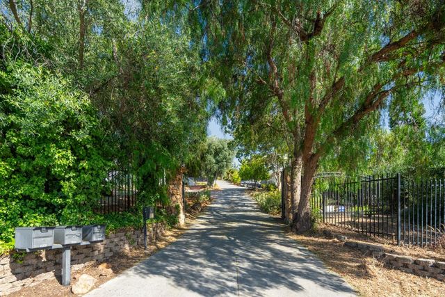 3480 Loes Way, San Jose, CA 95127