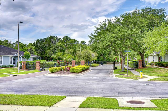 9815 GINGERWOOD DRIVE, Tampa, FL 33626