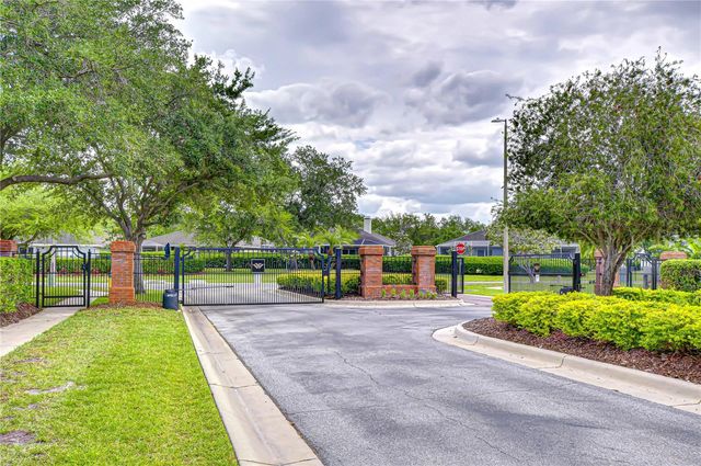 9815 GINGERWOOD DRIVE, Tampa, FL 33626